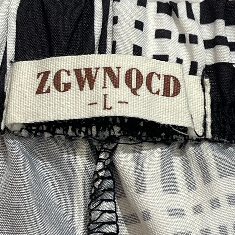 ZGWNQCD Men's Black and White Checkered Pants SIZE L  PULL ON ELASTIC WAISTBAND